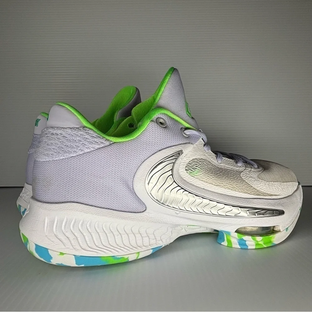 Nike Shoes Mens 8 Zoom Freak 4 Basketball Giannis Practice Training Lace Warm Up